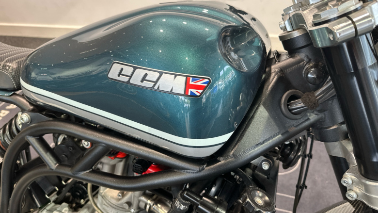 Ccm Spitfire Classic Tracker (23MY)